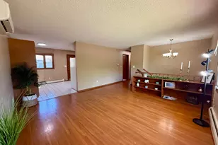 1621 40th St NW, Rochester, MN 55901 - Photo 7
