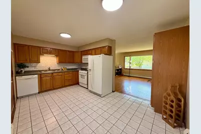 1621 40th Street NW, Rochester, MN 55901 - Photo 7