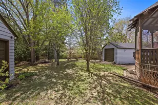 848 Larpenteur Ave W, Saint Paul, MN 55113 - Photo 35