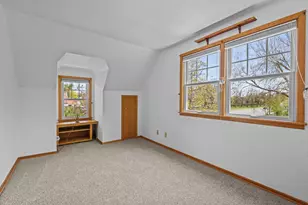 848 Larpenteur Ave W, Saint Paul, MN 55113 - Photo 23