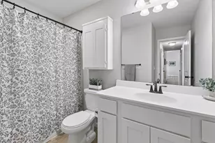 910 Emily Ct NE, Montgomery, MN 56069 - Photo 9