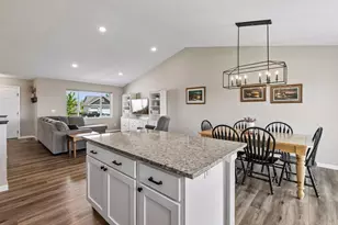 910 Emily Ct NE, Montgomery, MN 56069 - Photo 7