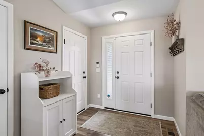 910 Emily Court NE, Montgomery, MN 56069 - Photo 3