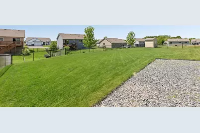 910 Emily Court NE, Montgomery, MN 56069 - Photo 23