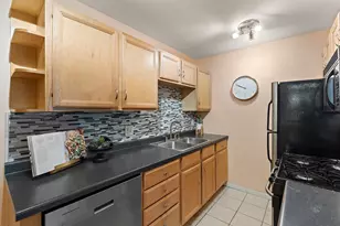 2112 Garfield Ave, Minneapolis, MN 55405 - Photo 9