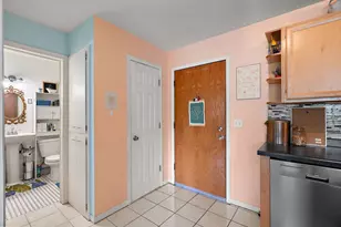 2112 Garfield Ave, Minneapolis, MN 55405 - Photo 3