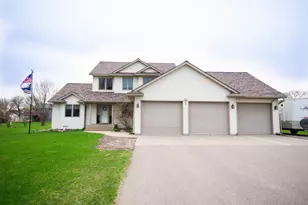721 3rd Ave NW, Melrose, MN 56352 - Photo 3