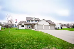 721 3rd Ave NW, Melrose, MN 56352 - Photo 1