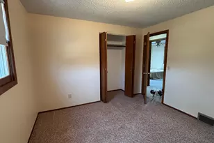 804 Crocker Ave S, Thief River Falls, MN 56701 - Photo 19
