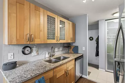 333 8th Street SE #117, Minneapolis, MN 55414 - Photo 11