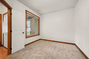 2318 Olivia Ct E, Maplewood, MN 55119 - Photo 23