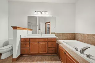 2318 Olivia Ct E, Maplewood, MN 55119 - Photo 19