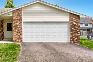711 Cope Ave W, Roseville, MN 55113 - Photo 31