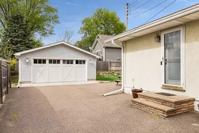 1310 Oak Street W, Stillwater, MN 55082 - Photo 35