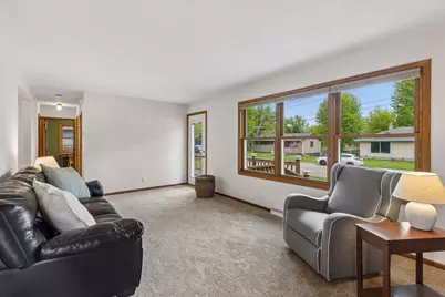 1310 Oak Street W, Stillwater, MN 55082 - Photo 7