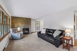 1310 Oak St W, Stillwater, MN 55082 - Photo 5