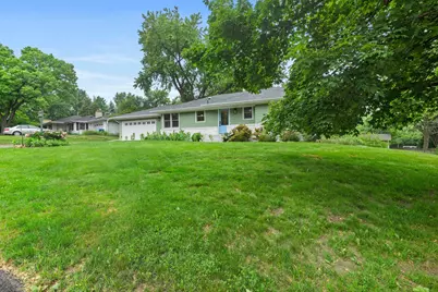5117 Prescott Drive, Minnetonka, MN 55345 - Photo 9