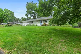 5117 Prescott Dr, Minnetonka, MN 55345 - Photo 9