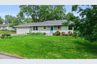 5117 Prescott Drive, Minnetonka, MN 55345 - Photo 7