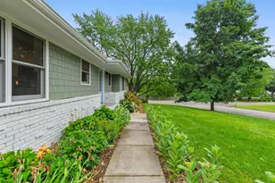 5117 Prescott Dr, Minnetonka, MN 55345 - Photo 15