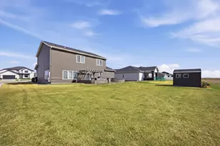 5651 43rd St S, Fargo, ND 58104 - Photo 35