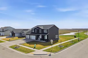 5651 43rd St S, Fargo, ND 58104 - Photo 37