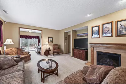 15739 Farnham Avenue N, Hugo, MN 55038 - Photo 5