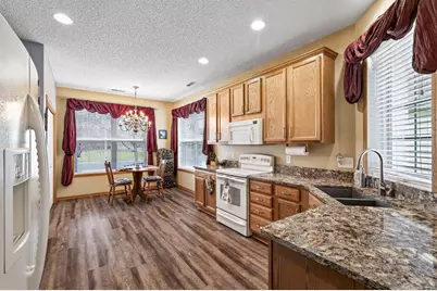 15739 Farnham Avenue N, Hugo, MN 55038 - Photo 11