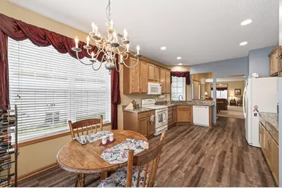 15739 Farnham Avenue N, Hugo, MN 55038 - Photo 13