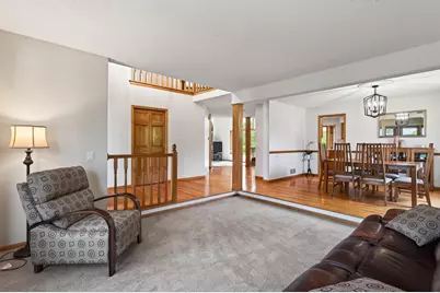 17134 Jonathan Court, Lakeville, MN 55044 - Photo 7