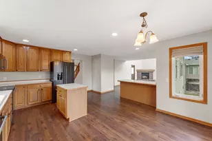 343 Foster Ave, Carver, MN 55315 - Photo 15