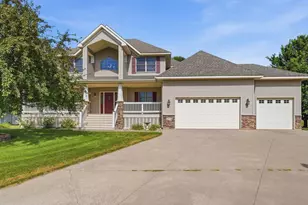 1203 Liberty Ct, Sartell, MN 56377 - Photo 3