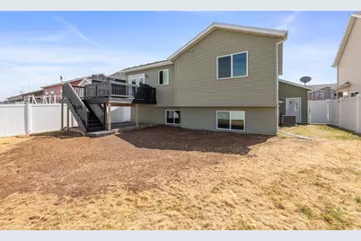 6089 55th Avenue S, Fargo, ND 58104 - Photo 29