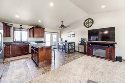 6089 55th Avenue S, Fargo, ND 58104 - Photo 11