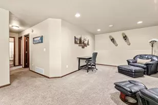 6089 55th Avenue South, Fargo, ND 58104 - Photo 19