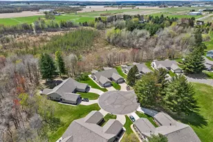 450 Deer Path, Osceola, WI 54020 - Photo 3