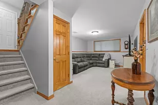 803 Newell Dr, Apple Valley, MN 55124 - Photo 27