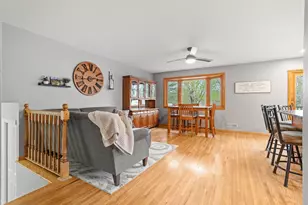 803 Newell Dr, Apple Valley, MN 55124 - Photo 7