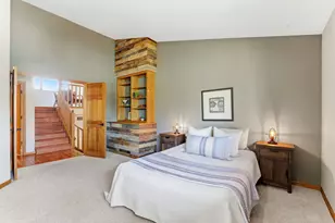 1180 Kinglet Ct, Eagan, MN 55123 - Photo 17