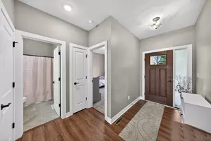 3913 Sunnydale Ln SE, Rochester, MN 55904 - Photo 3