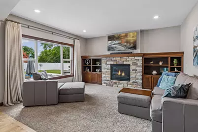 13694 Grafton Court, Apple Valley, MN 55124 - Photo 17