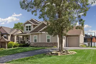 13694 Grafton Ct, Apple Valley, MN 55124 - Photo 3
