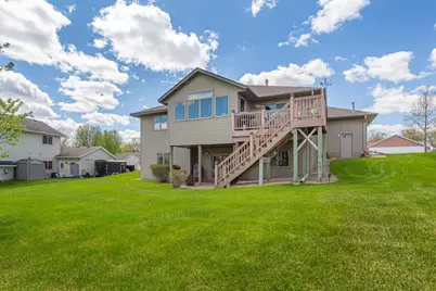2505 Hulett Court, Faribault, MN 55021 - Photo 9