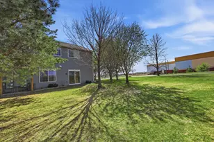 8507 Grove Cir, Shakopee, MN 55379 - Photo 17