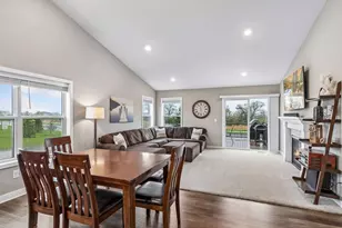 1418 Nutmeg Cir, Carver, MN 55315 - Photo 9