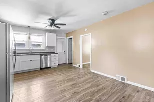 713 13th St N, Moorhead, MN 56560 - Photo 7