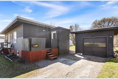 713 13th Street N, Moorhead, MN 56560 - Photo 3
