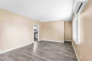 713 13th St N, Moorhead, MN 56560 - Photo 9