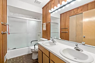 15024 Highland Trail, Minnetonka, MN 55345 - Photo 11