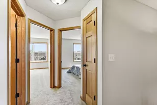 1718 Riverside Dr, Shakopee, MN 55379 - Photo 21